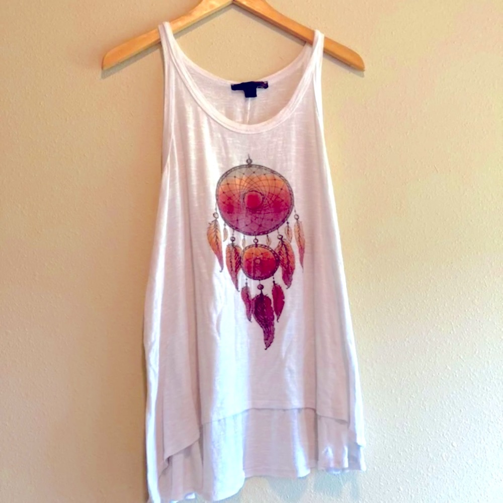 JW Style M Women’s Dream Catcher Ombré colored White Tank Top